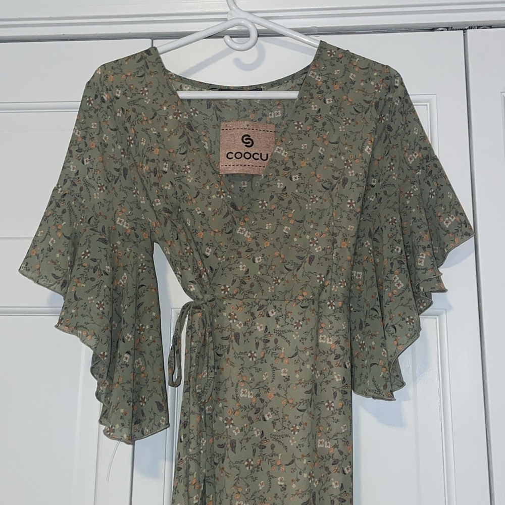 NWT Green Floral Maxi Dress